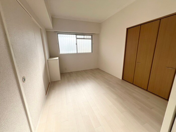 物件内観写真15　(居室)