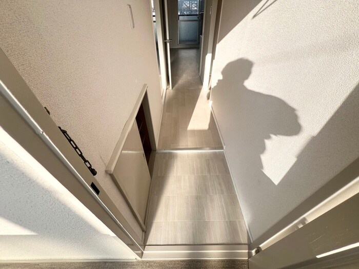 物件内観写真21　(玄関)