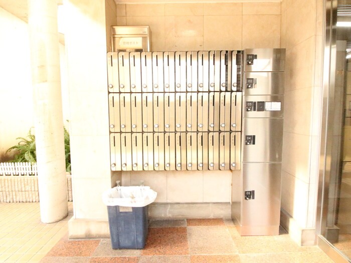 物件外観写真5　(建物設備)