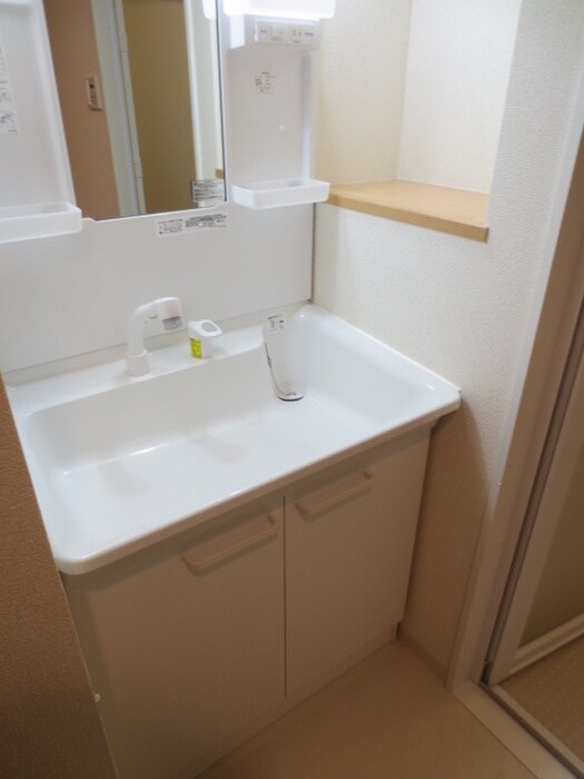 物件内観写真11　(洗面)