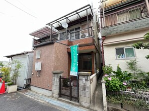 寝屋川市中神田町賃貸一戸建て外観写真