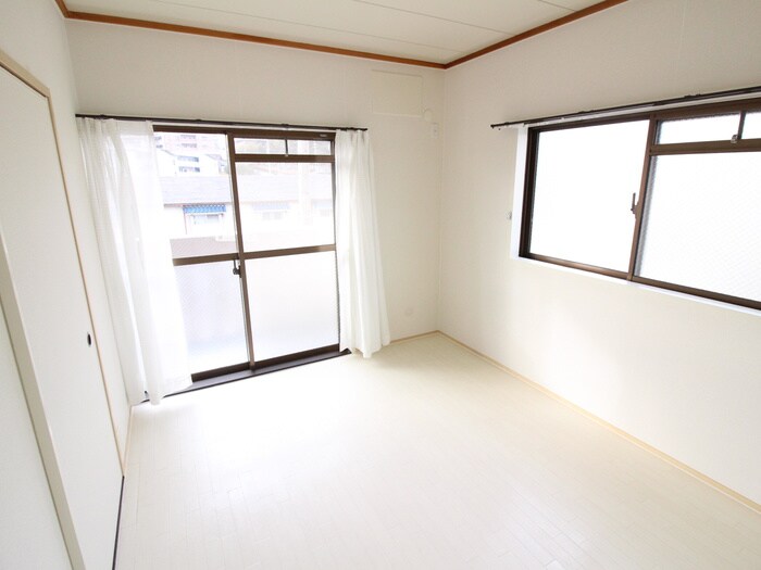 物件内観写真10　(居室)