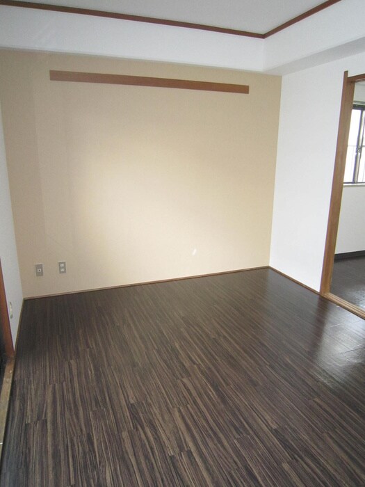 物件内観写真10　(居室)