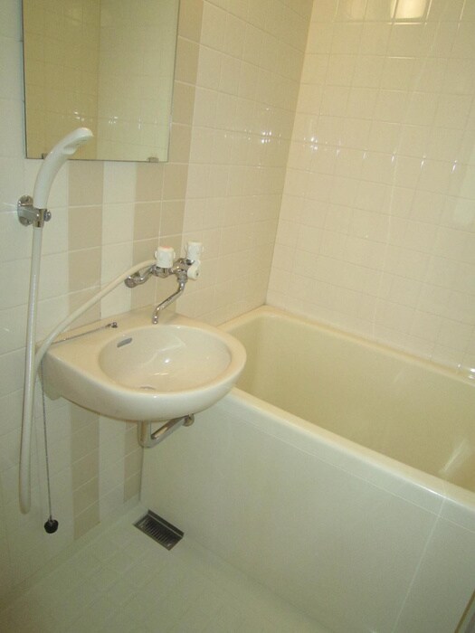 物件内観写真13　(バス／シャワールーム等)