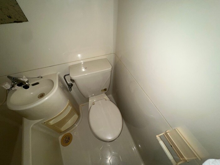 物件内観写真11　(トイレ)