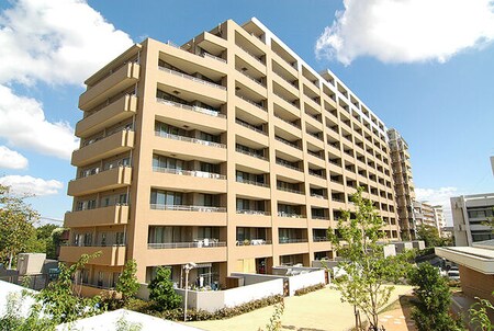 パークグラン西岡本（514）外観写真