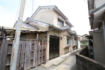 西野岸ノ下町連棟外観写真