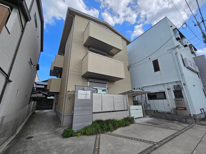 物件外観写真2　(外観写真)