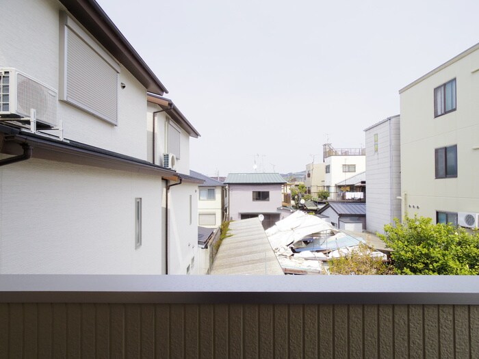 物件内観写真22　(室内からの展望)