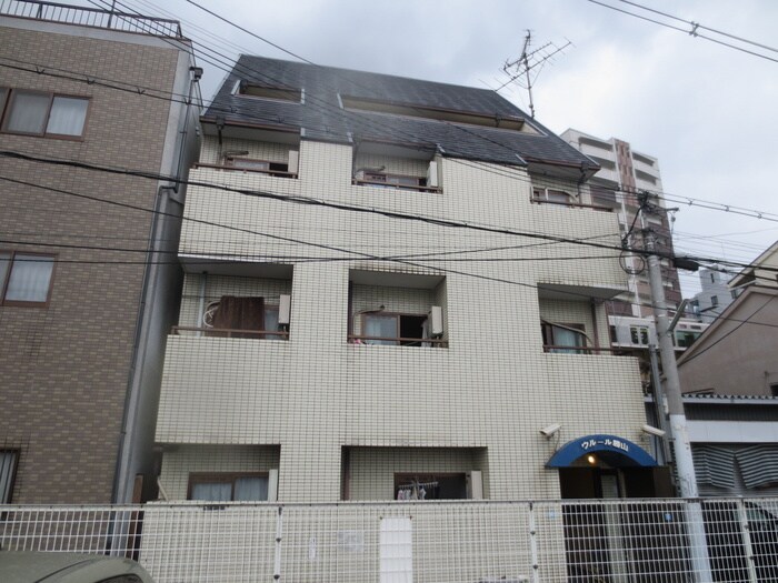 ウルール勝山の物件外観写真