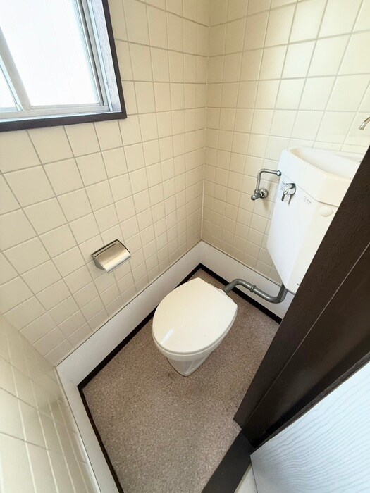 物件内観写真10　(トイレ)