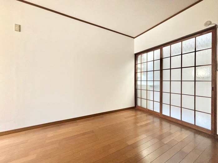 物件内観写真5　(居室)