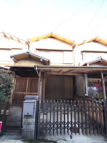 井上様貸家外観写真