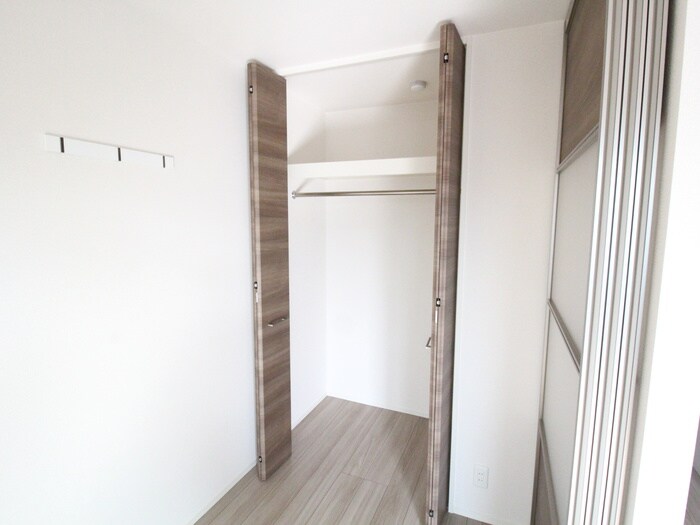 物件内観写真21　(収納)