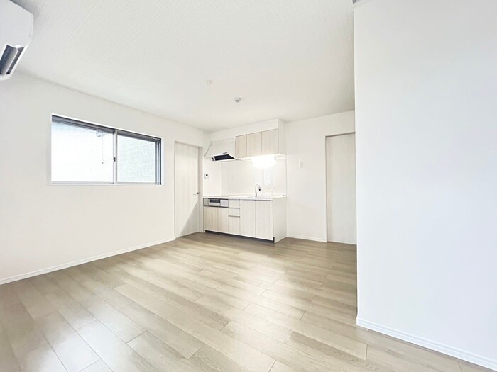 物件内観写真8　(内観写真)