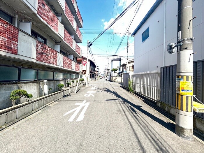 物件外観写真6　(周辺環境)