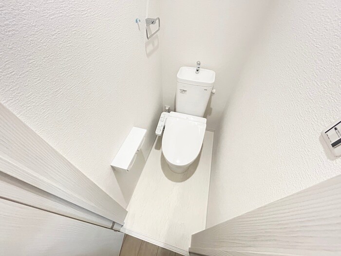 物件内観写真14　(トイレ)