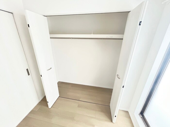 物件内観写真15　(収納)