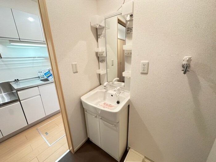 物件内観写真10　(洗面)