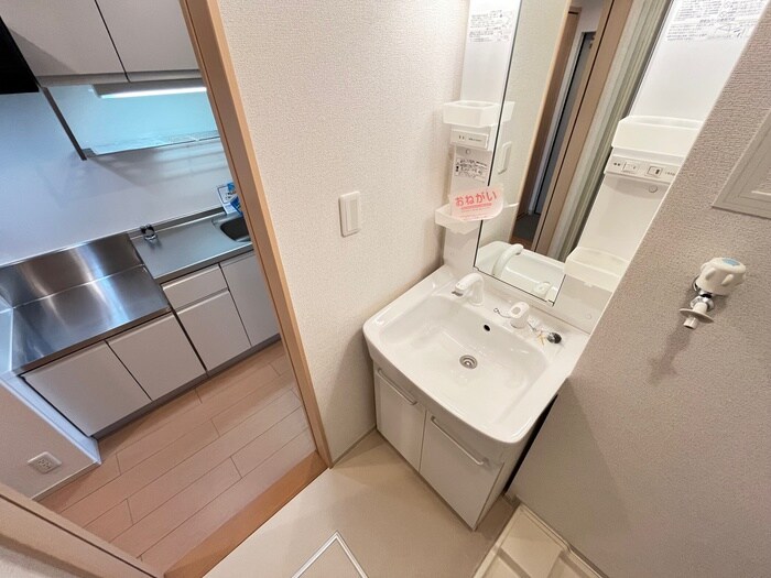 物件内観写真10　(洗面)