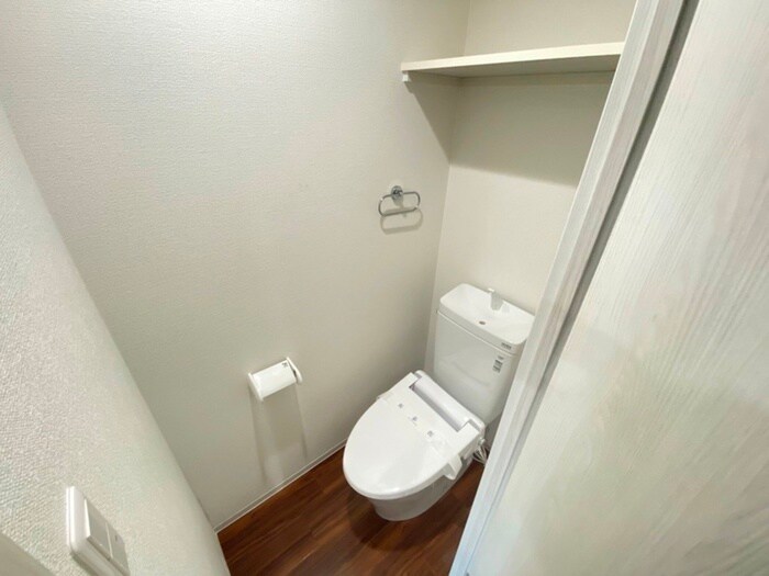 物件内観写真13　(トイレ)