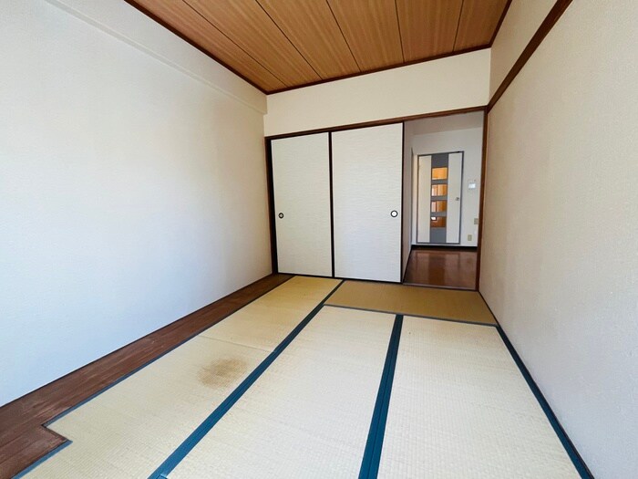 物件内観写真8　(居室)