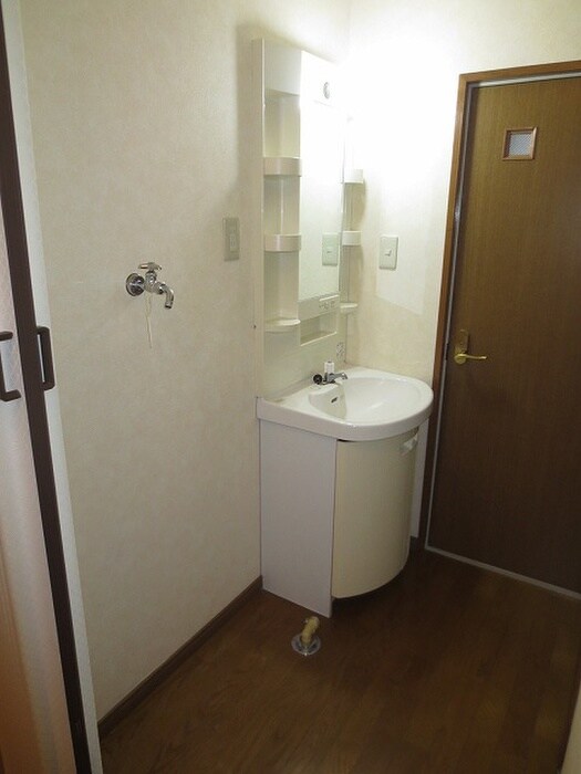 物件内観写真8　(洗面)