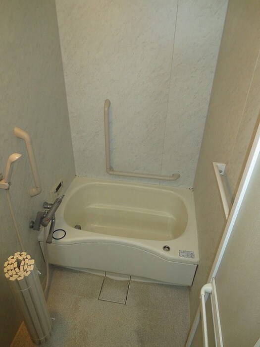 物件内観写真9　(バス／シャワールーム等)