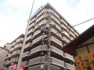 ファミ－ユ外観写真