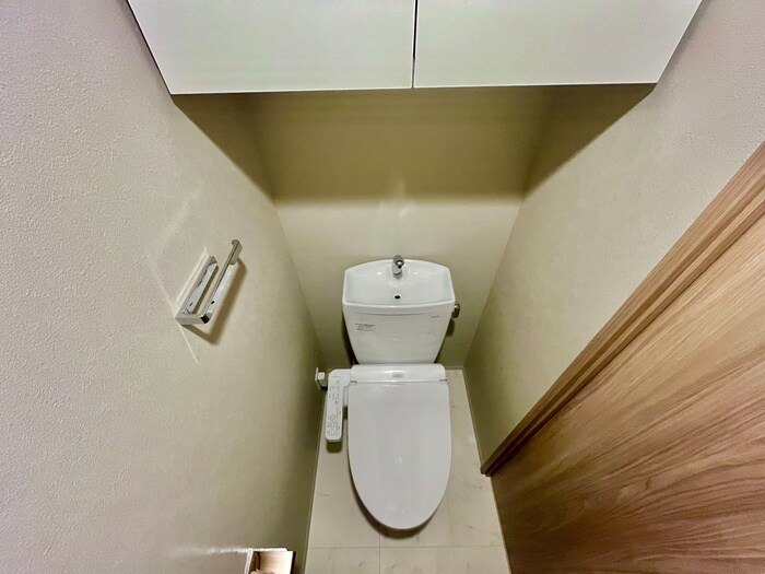 物件内観写真9　(トイレ)