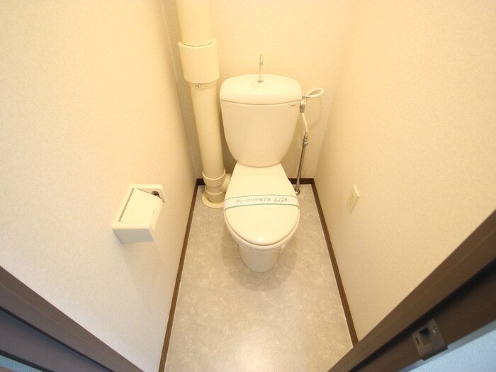 物件内観写真11　(トイレ)