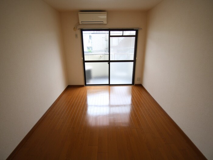 物件内観写真11　(居室)