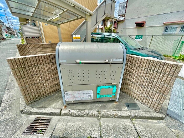 物件外観写真6　(建物設備)