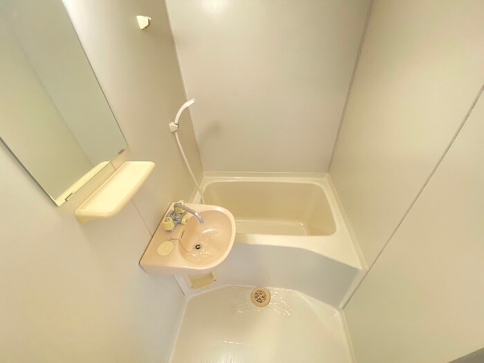 物件内観写真9　(バス／シャワールーム等)