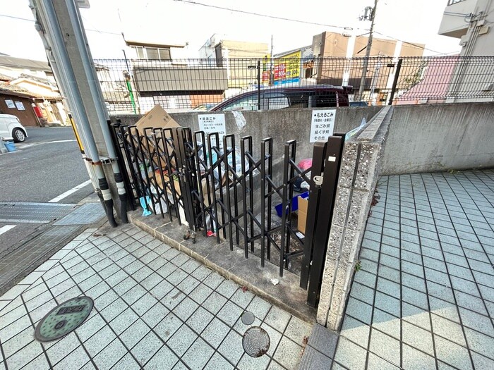 物件外観写真6　(建物設備)