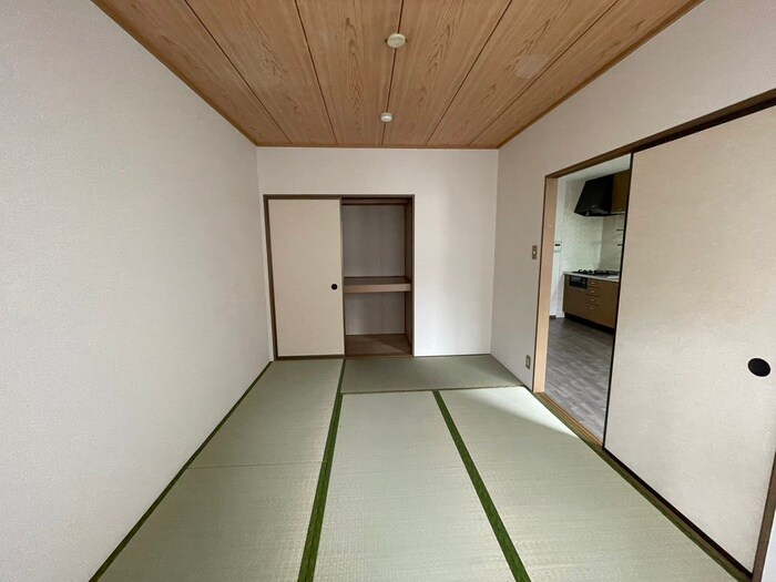 物件内観写真9　(居室)