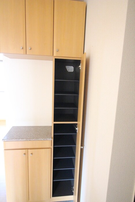 物件内観写真20　(靴箱)