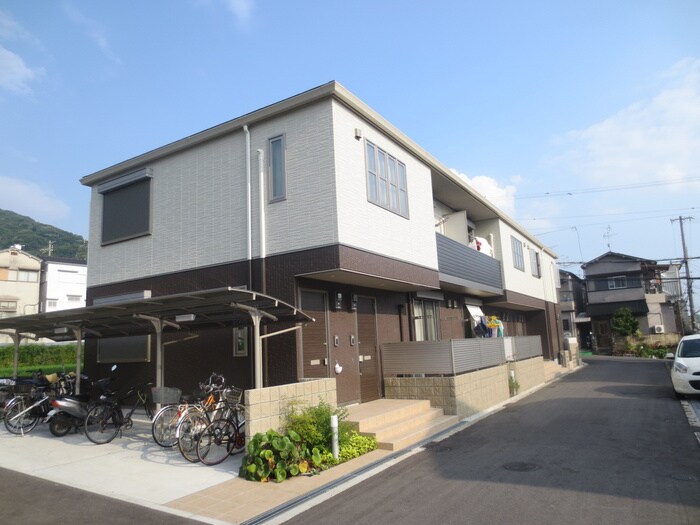 物件外観写真3　(外観写真)