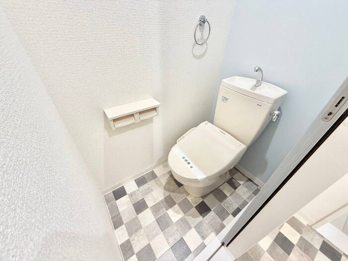 物件内観写真11　(トイレ)