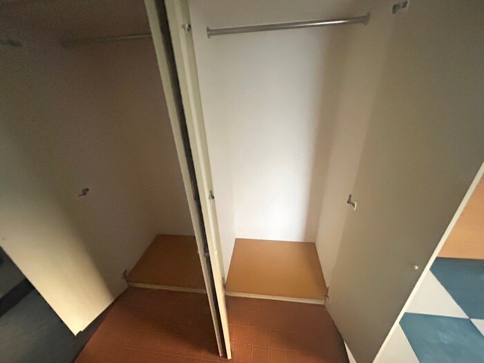 物件内観写真15　(収納)
