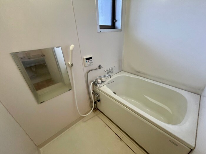 物件内観写真12　(バス／シャワールーム等)