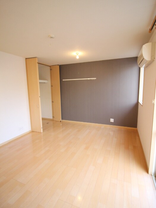 物件内観写真12　(居室)