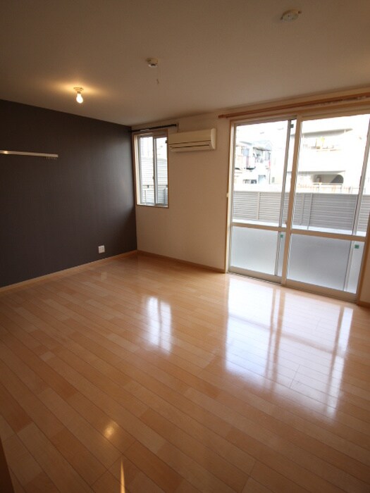 物件内観写真13　(居室)