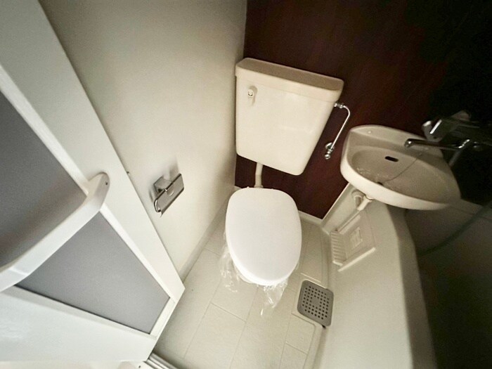 物件内観写真15　(トイレ)