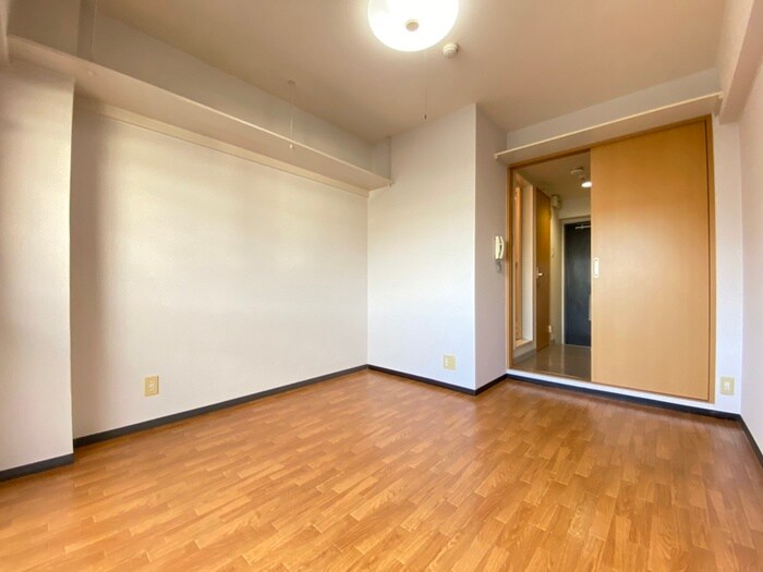 物件内観写真6　(居室)