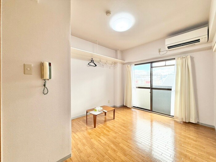 物件内観写真9　(居室)