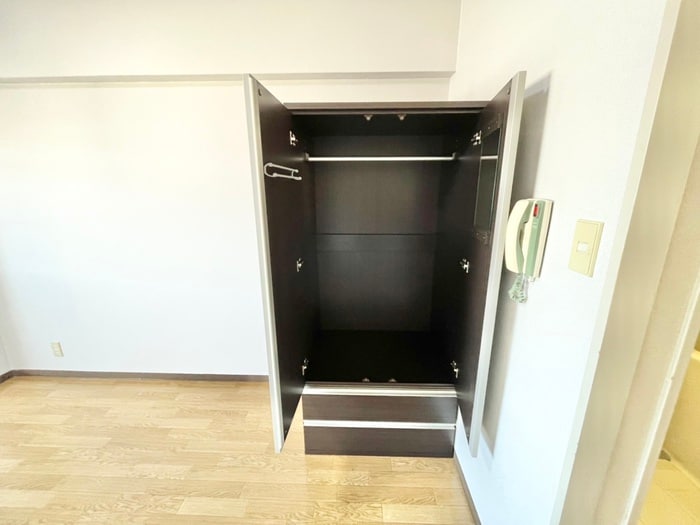 物件内観写真10　(収納)