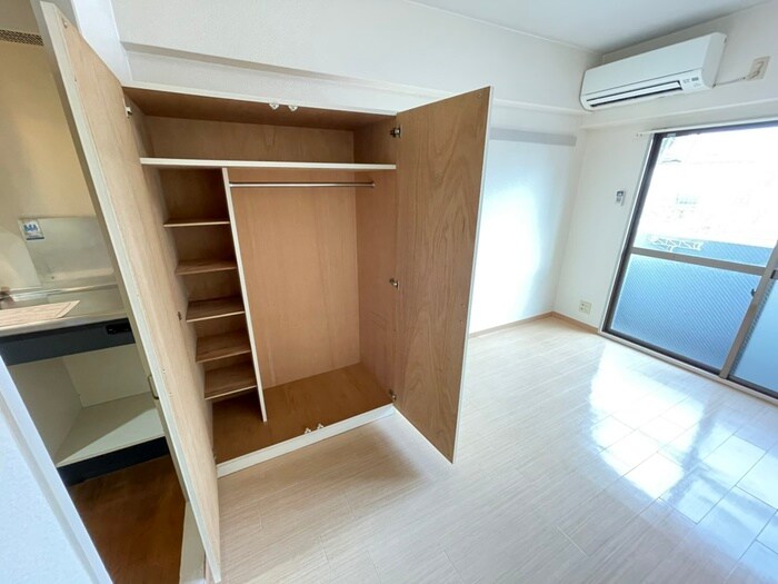 物件内観写真10　(収納)