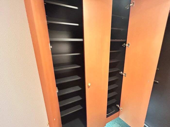 物件内観写真20　(靴箱)