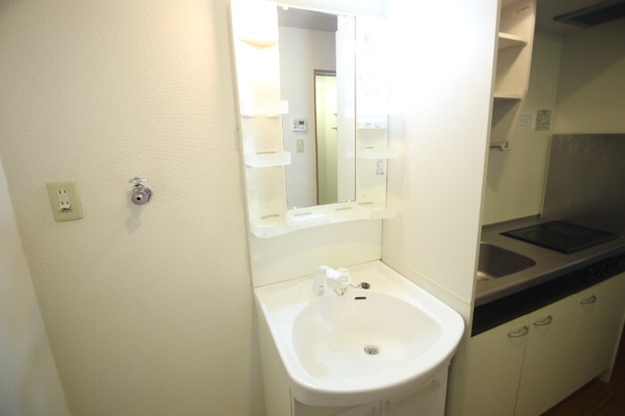 物件内観写真11　(洗面)